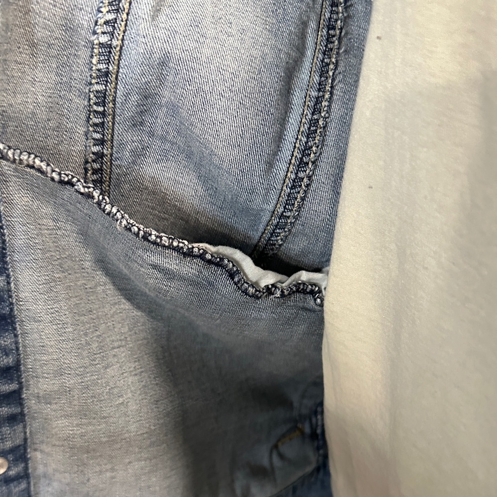 Empyre Blue Denim/hooded Jacket, embellished with patchwork quilted sleeves. - Picture 7 of 9